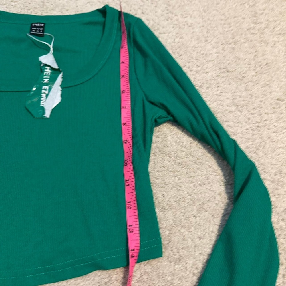 Emerald Green Ribbed Long Sleeve Crop Top NWT XS Color Pop Basic - Picture 5 of 8